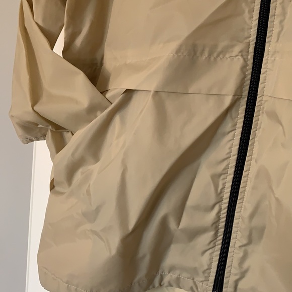 Converse Windbreaker - Picture 2 of 10